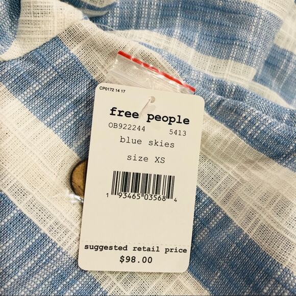 Free People Away at Sea Striped Buttoned Crop Top White Blue XS NWT - Picture 9 of 10